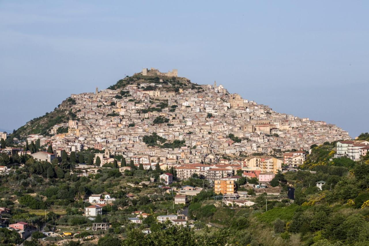 Sopra La Piazza Villa Agira Exterior photo